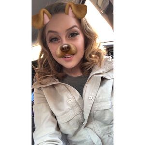 Meet your Posher, Kaylee